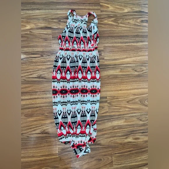 Plunge Neck tribal print red black stretchy Maxi Dress - Picture 4 of 5